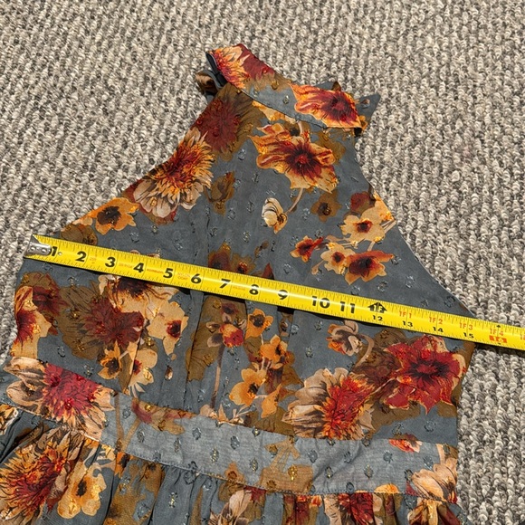 Charming Vision Blue Floral Swiss Dot Lurex
Halter Midi Dress - Lulu's - Picture 6 of 10